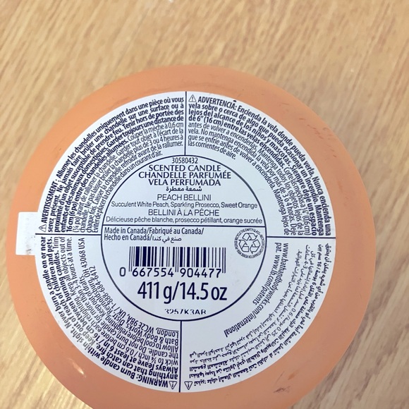 SOLD - White Barn/Bath and Body Works Peach Bellini Scented Candle - Picture 3 of 6